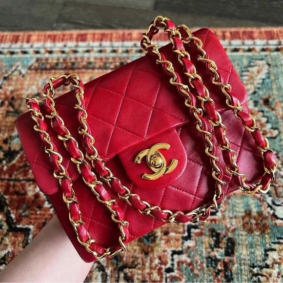 Chanel Classic Vintage Mini Red Square Flap Bag - Picture 5 of 11